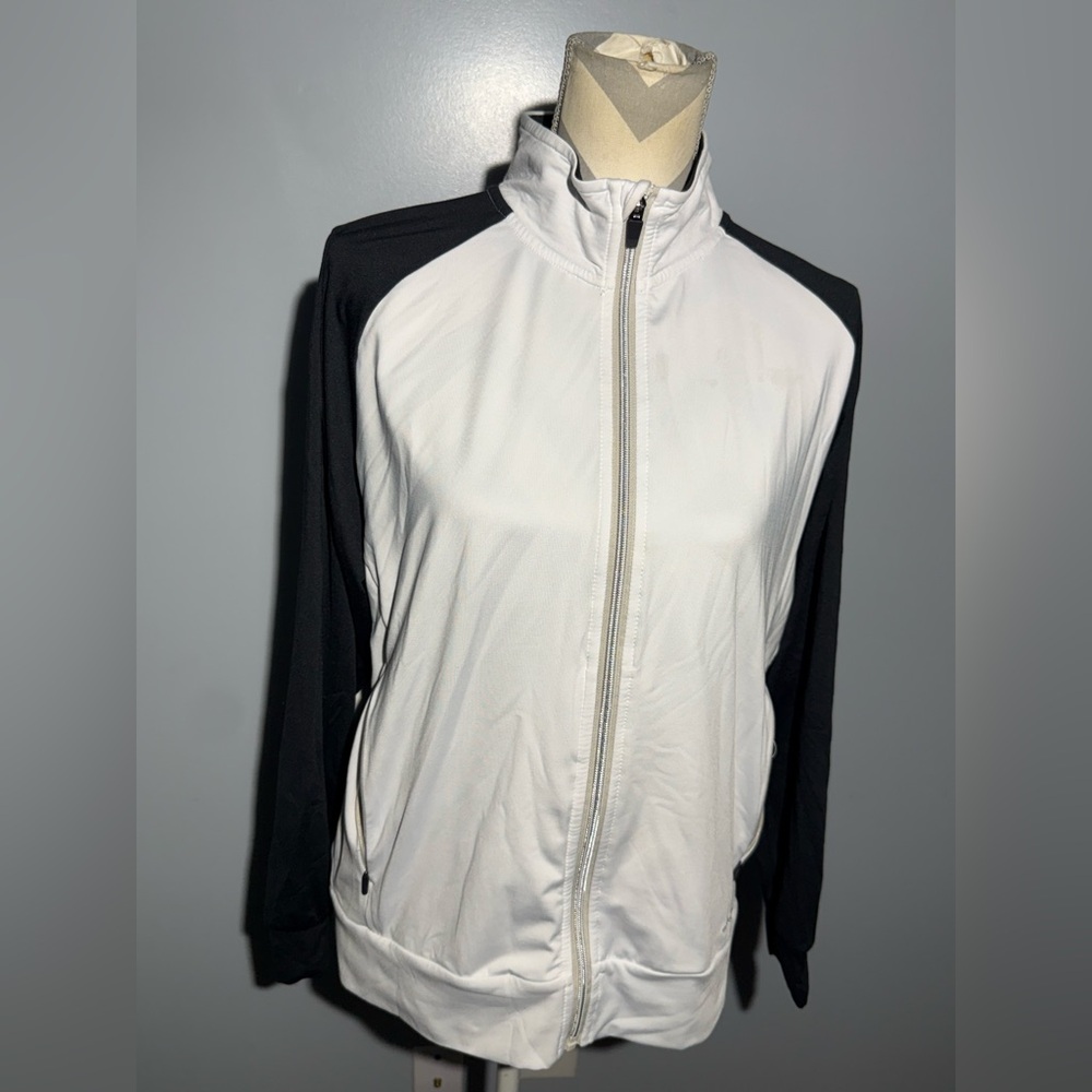 Women’s Classic Black and White Zip-Up Sweater